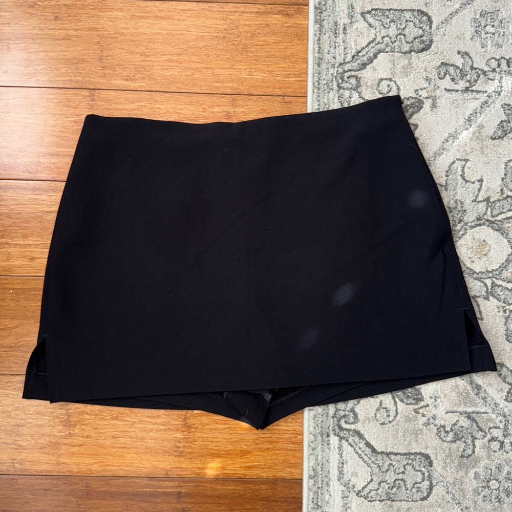 Express Editor Mini Skort - image 4